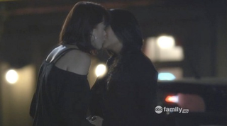 Illustration for article titled Did Advertiser Quit "Pretty Little Liars" Because Of Lesbian Content?